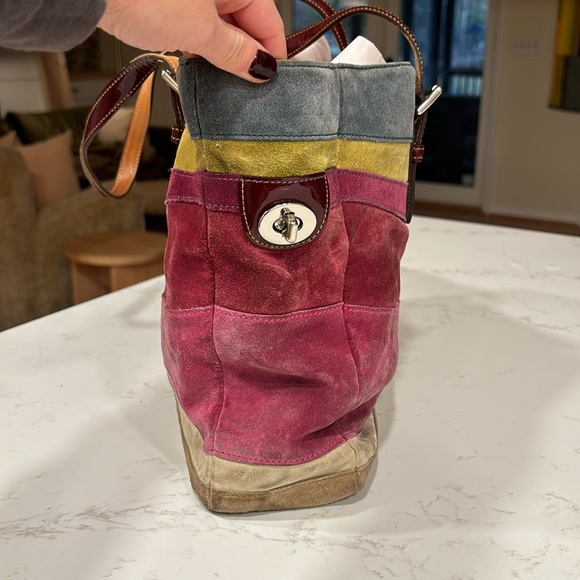 Coach suede wave tote bag - Picture 3 of 6